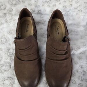 Clarks Men's Brown Leather Shoes